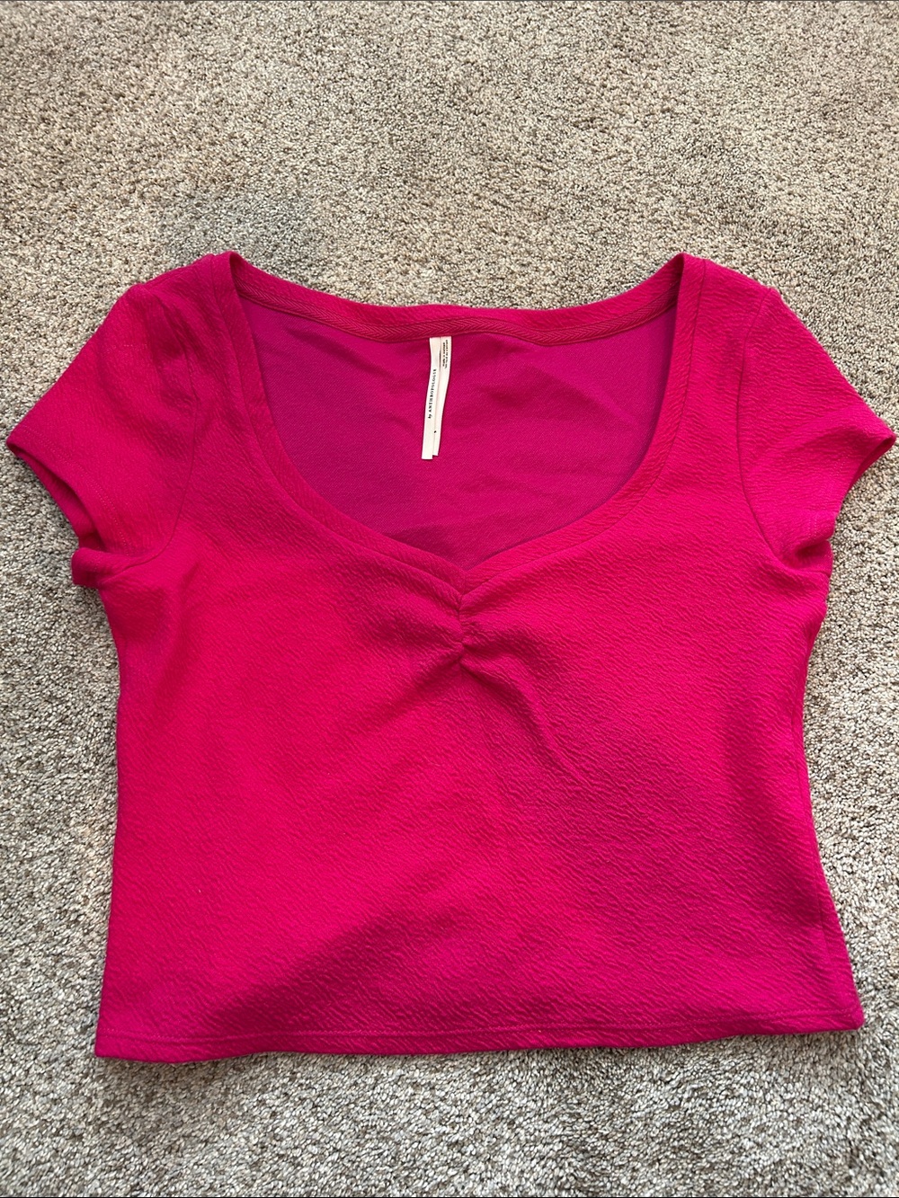 Anthropologie Women’s Fuchsia Scoop Neck Short Sleeve Top